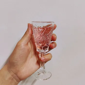 Vidro Taças vintage ins cocktail copa do simples Baijiu de vinho tinto copo de bebida gelada alívio de vinho estrangeiro copo de champanhe